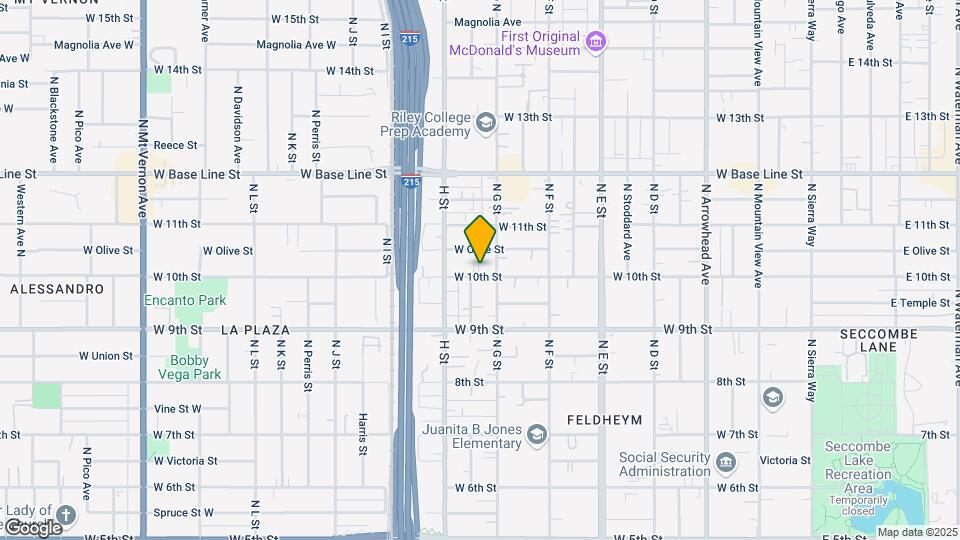 732 W 10th St Mapa y Detalles de la Ubicación
