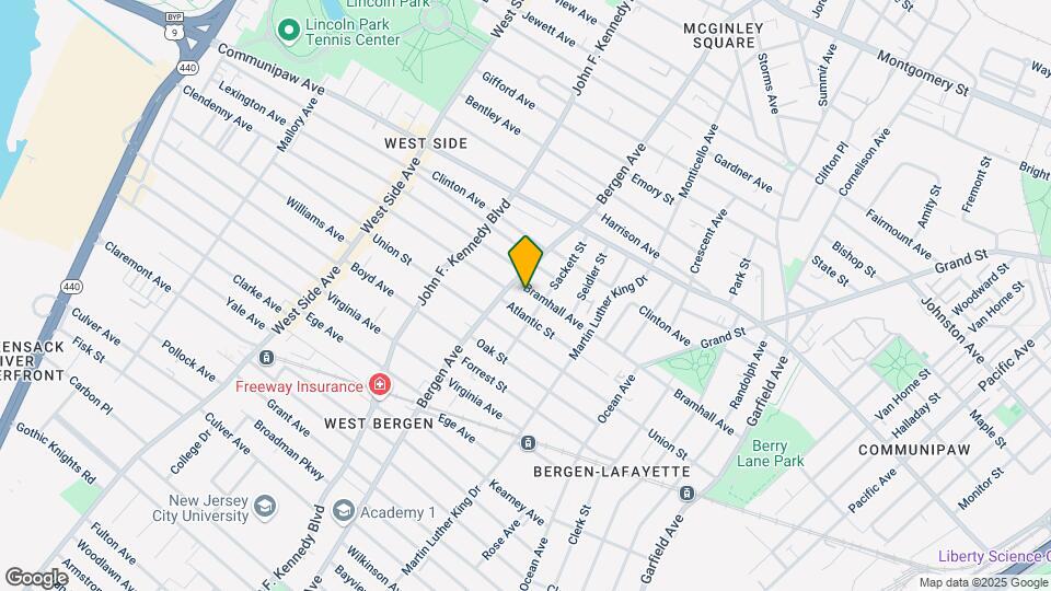 625 Bramhall Ave, Unit 3L Map and Location Details