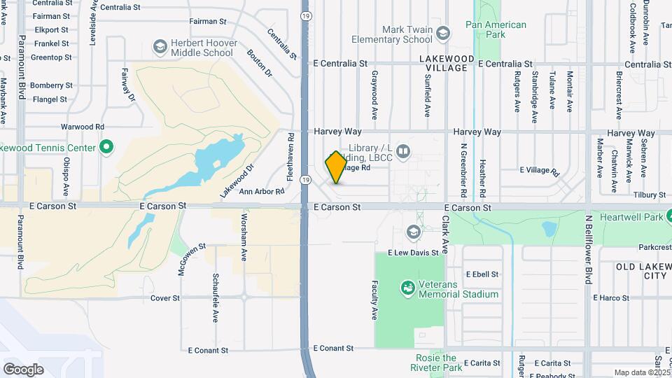 4420 E Greenmeadow Rd Map and Location Details
