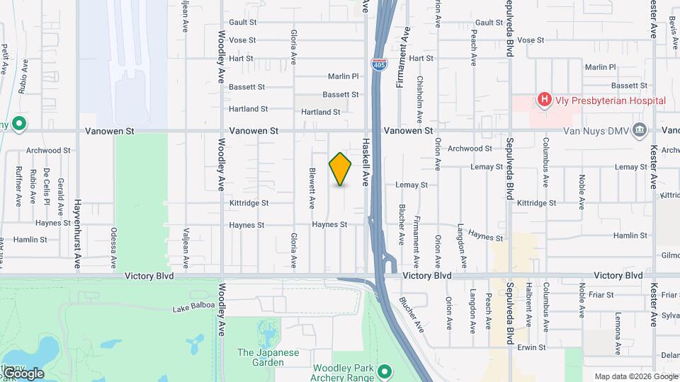 6621 Whitman Ave Mapa y Detalles de la Ubicación