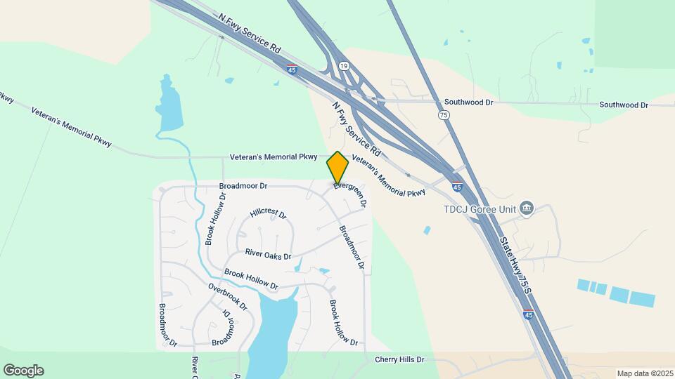 214 Evergreen Dr Map and Location Details