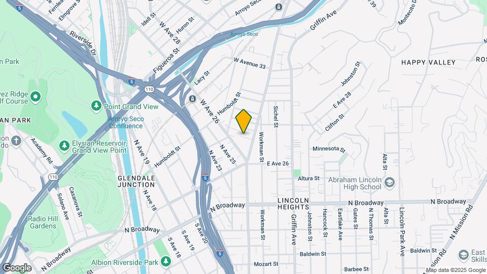 2651-2655 Pasadena Ave Mapa y Detalles de la Ubicación