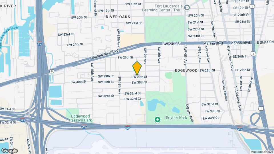 1002 SW 29th St Map and Location Details