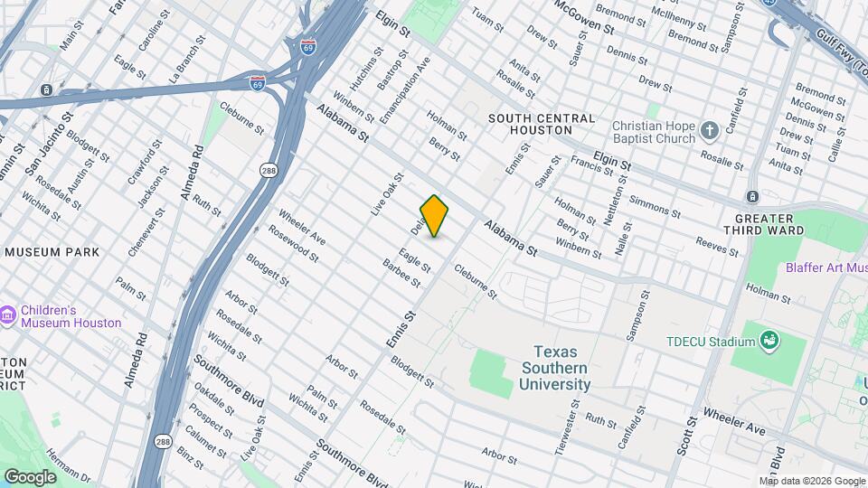 2823 Cleburne St Map and Location Details