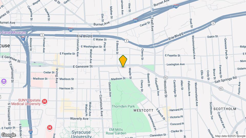 1524 E Genesee St Mapa y Detalles de la Ubicación