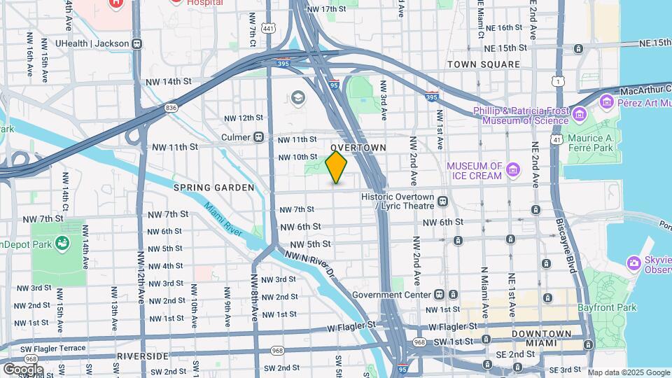 467-469 NW 8th St Map and Location Details