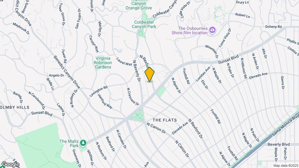 915 N Rexford Dr Map and Location Details