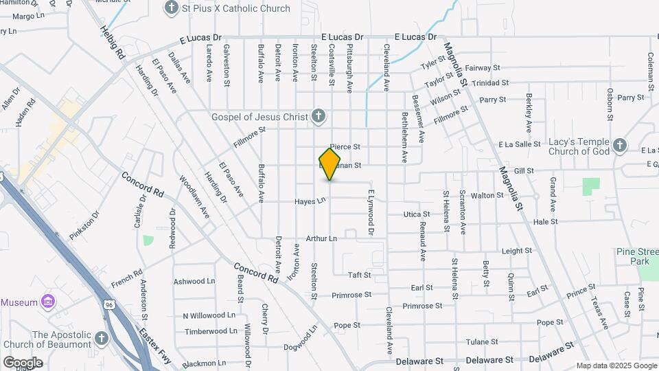 2540 N Lynwood Dr Map and Location Details