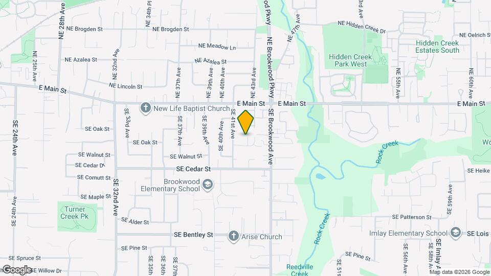 4225 SE Oak St Map and Location Details