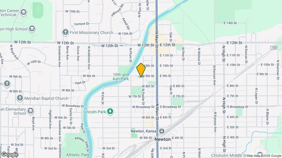 921 N Poplar St Map and Location Details