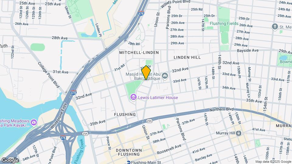 3217-3219 Leavitt St Map and Location Details