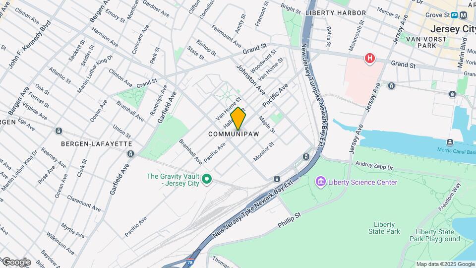 324 Pacific Ave Map and Location Details