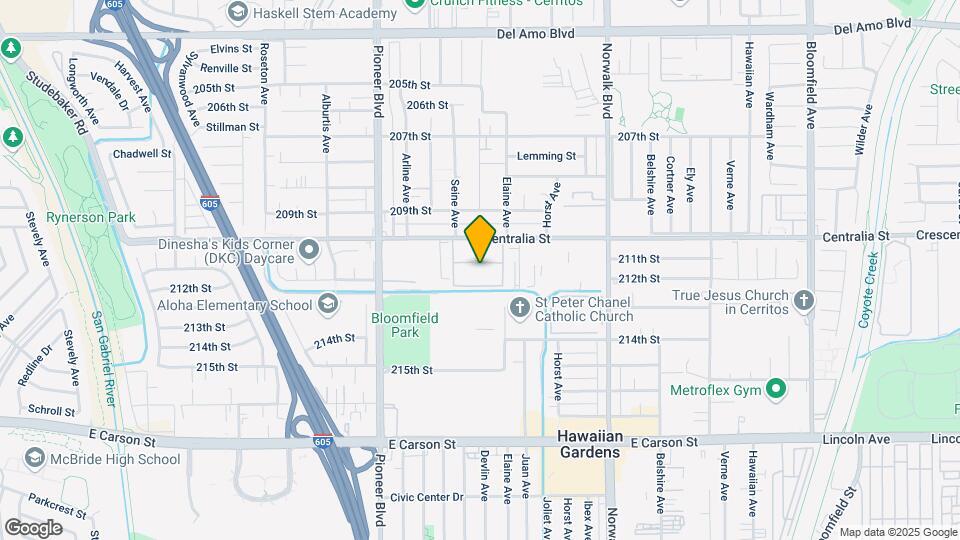 Hawaiian Gardens Apartments Map and Location Details