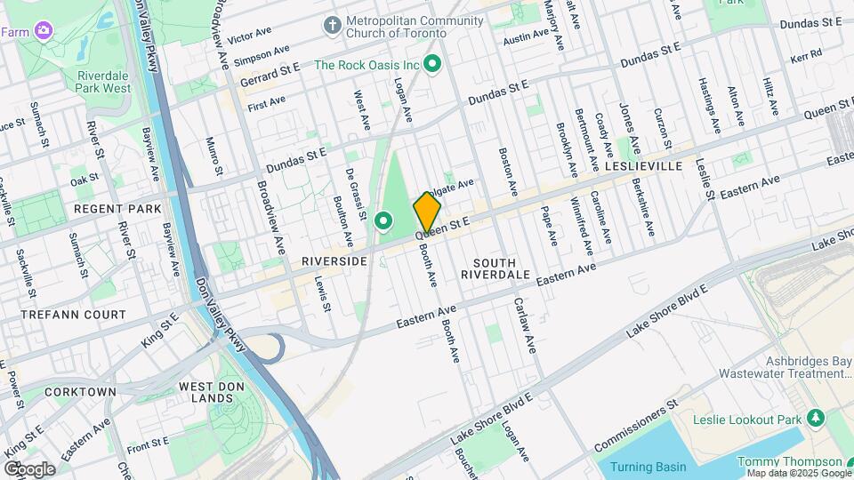 875 Queen East Map and Location Details