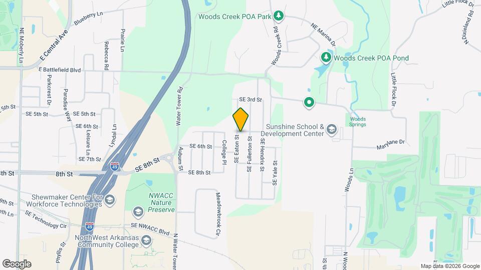 501 SE Eaton St Map and Location Details