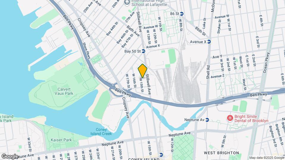2553 W 15th St Map and Location Details