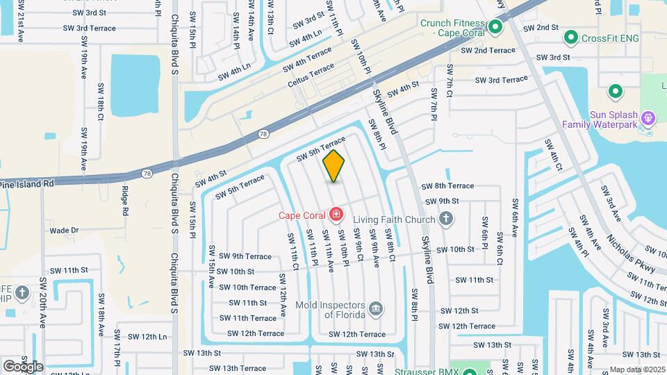 621 SW 10th Pl Map and Location Details