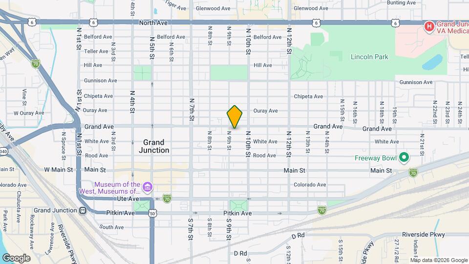 915 Grand Ave Map and Location Details