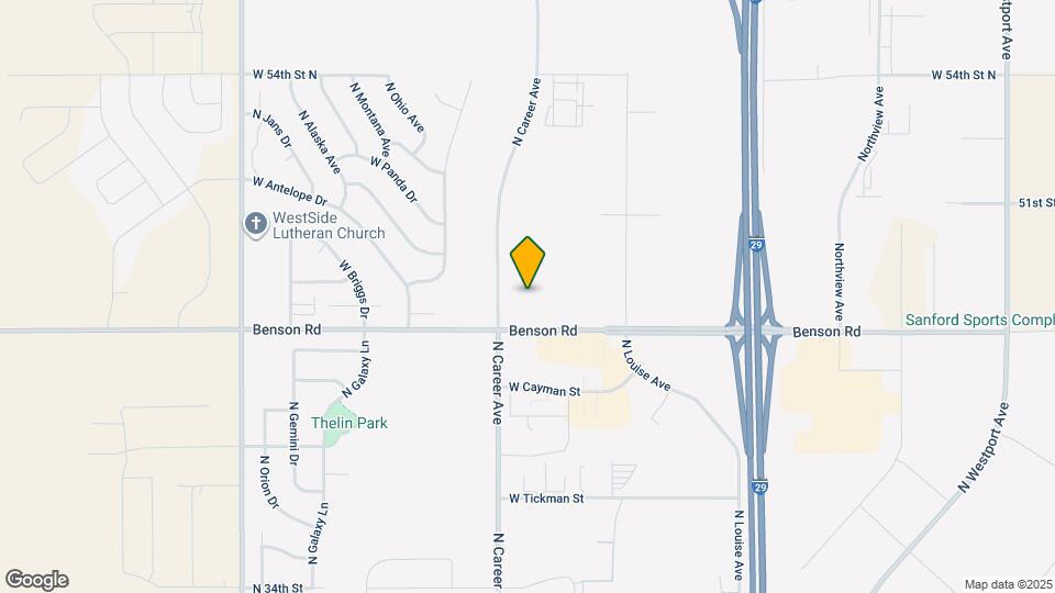 Pinnacle Townhomes Map and Location Details