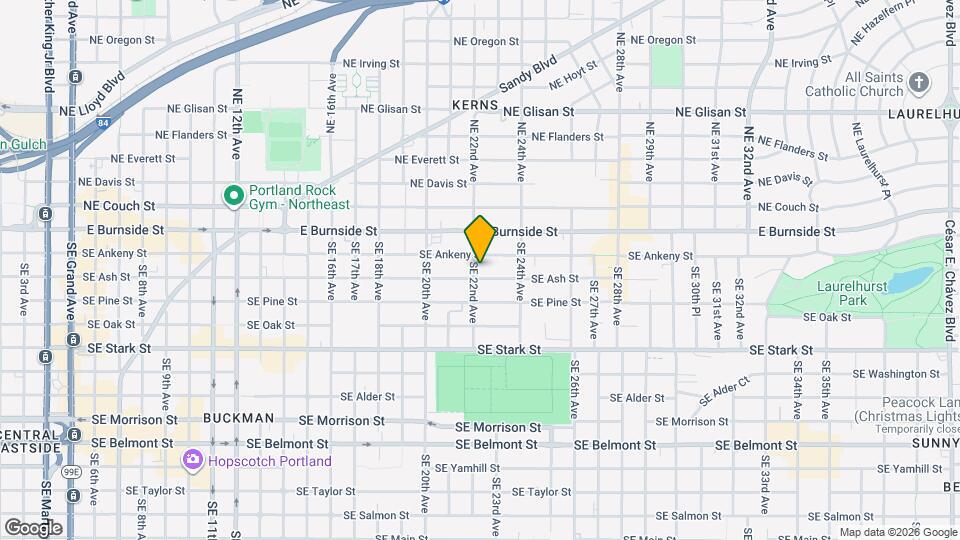 128 SE 22nd Ave Map and Location Details