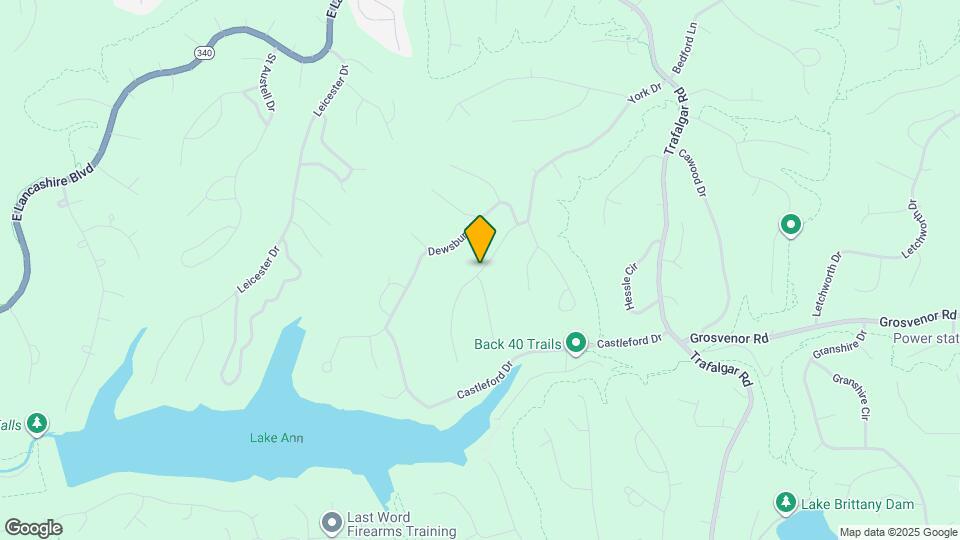 14 Pickering Dr Map and Location Details