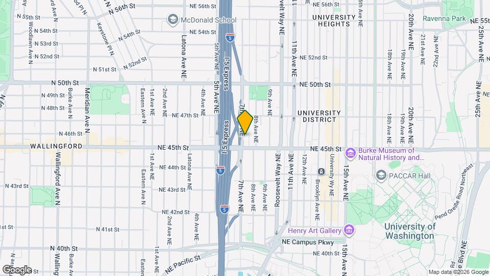 Strada by aPodment Suites Map and Location Details