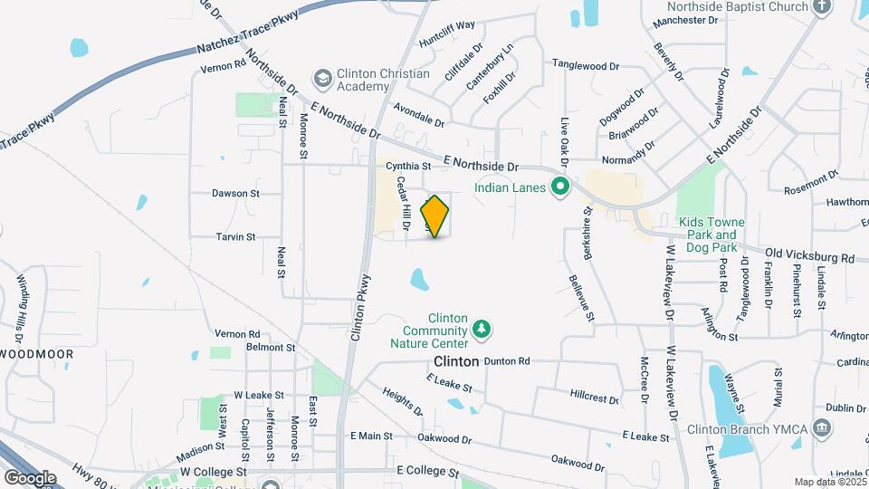 400 Oakhill Cir Map and Location Details