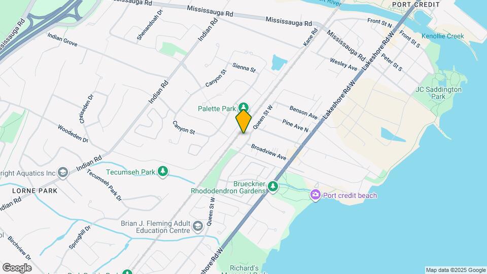 206 Queen St W Map and Location Details