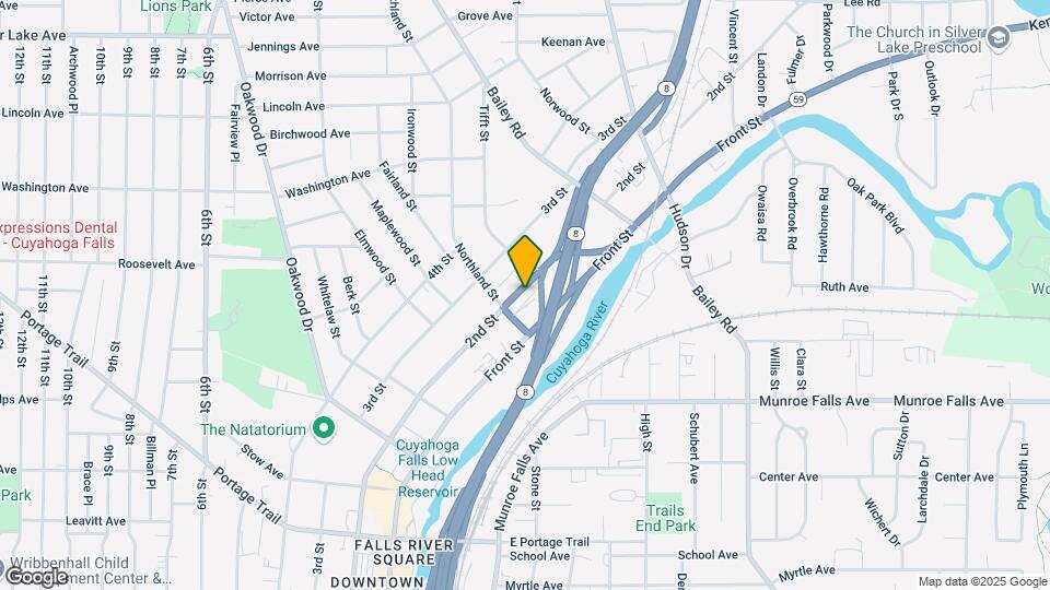 2555 2nd St Map and Location Details