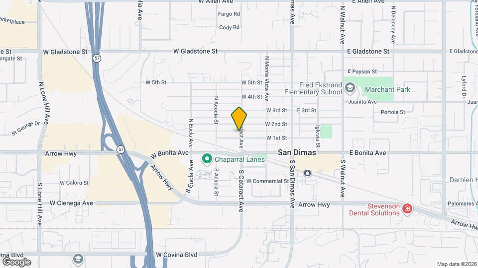 301 W 1st St Mapa y Detalles de la Ubicación