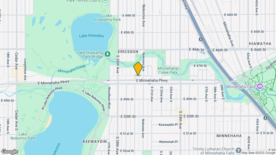 3004 E Minnehaha Pkwy Map and Location Details