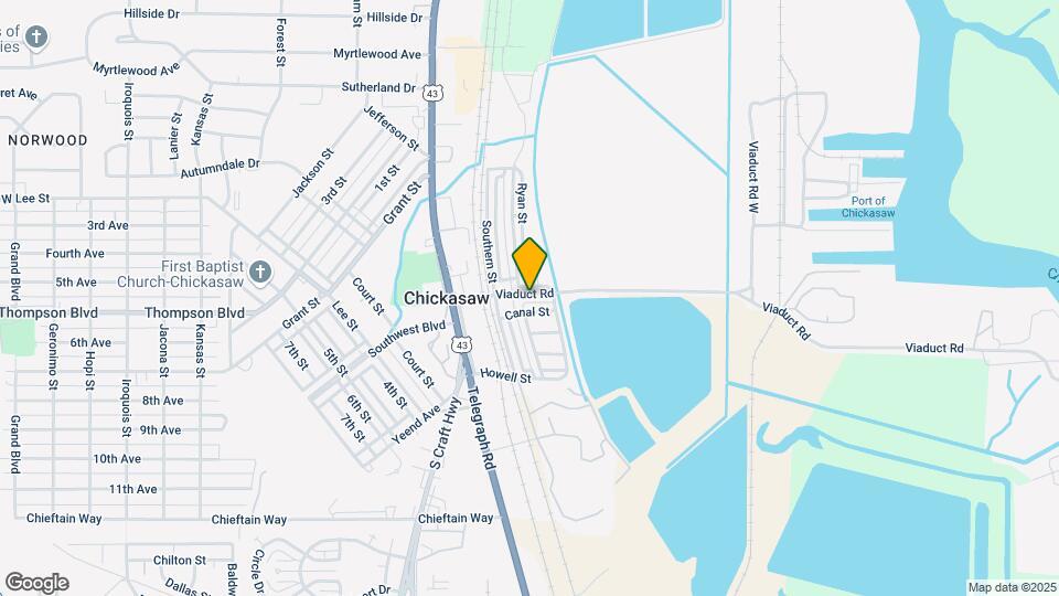 Spanish Trace Apartments Map and Location Details