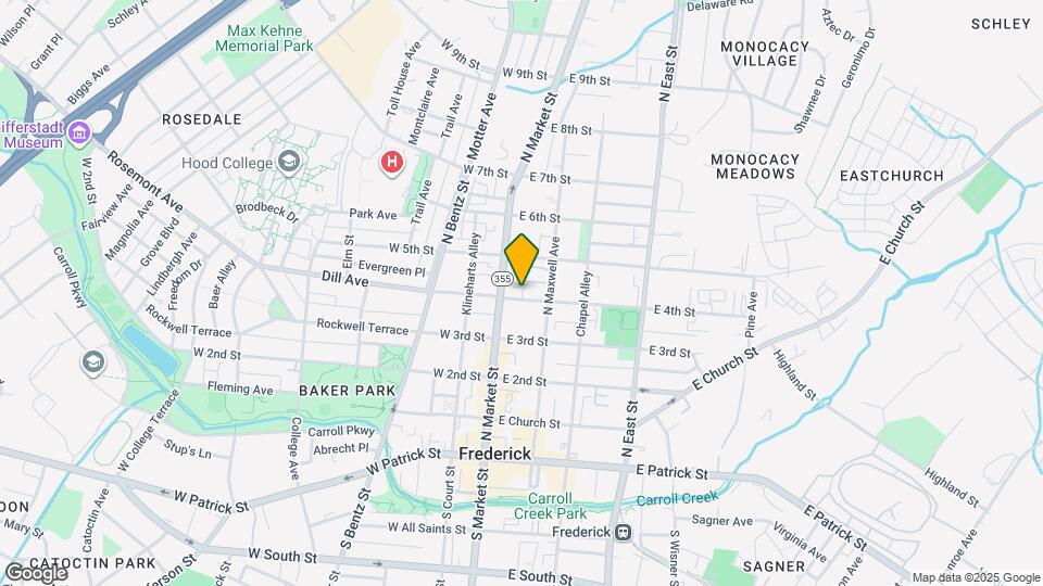 15 E 4th St Map and Location Details