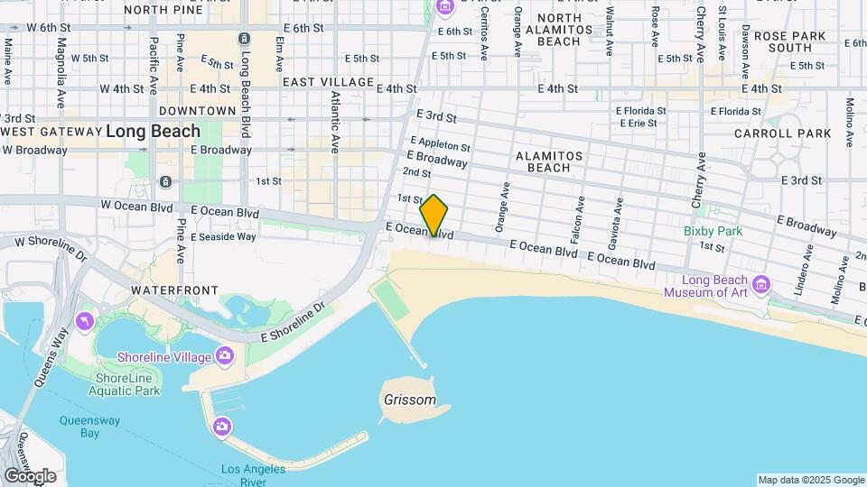 Saint Regis Apartments Map and Location Details