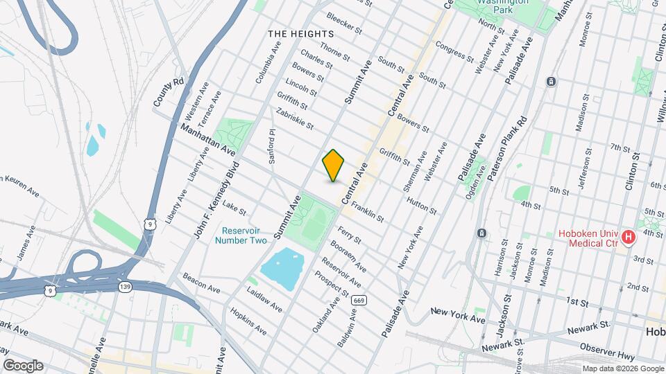 21 Sherman Pl Mapa y Detalles de la Ubicación