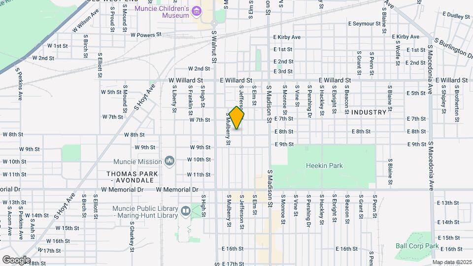 216 E 8th St Map and Location Details