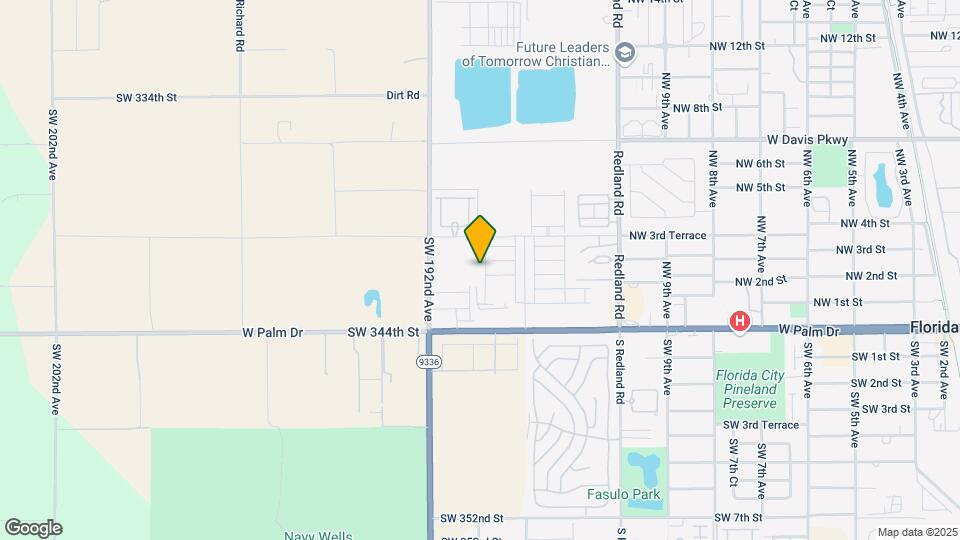 245 NW 13th Pl Map and Location Details