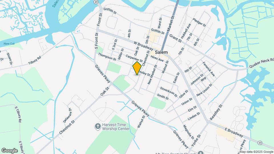 85 Chestnut St Map and Location Details