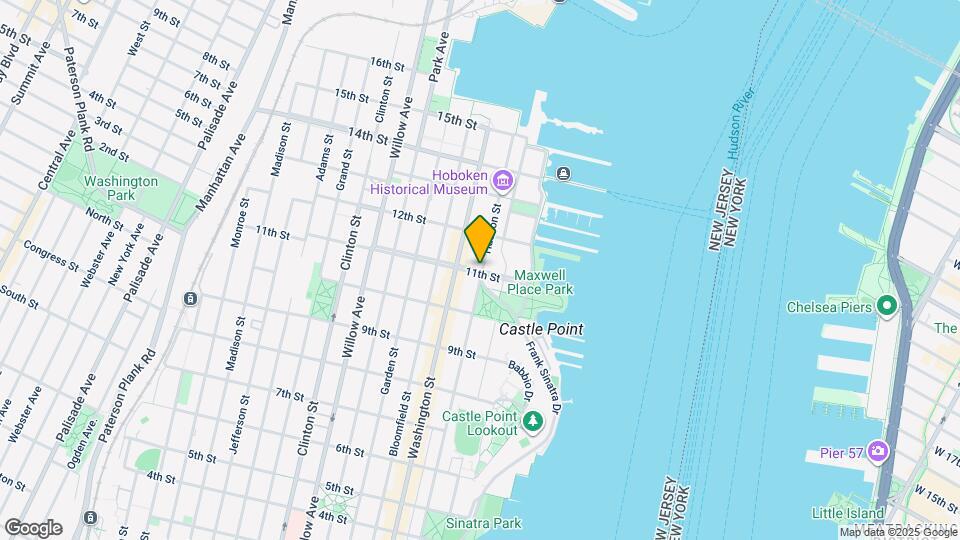 1112 Hudson St Map and Location Details