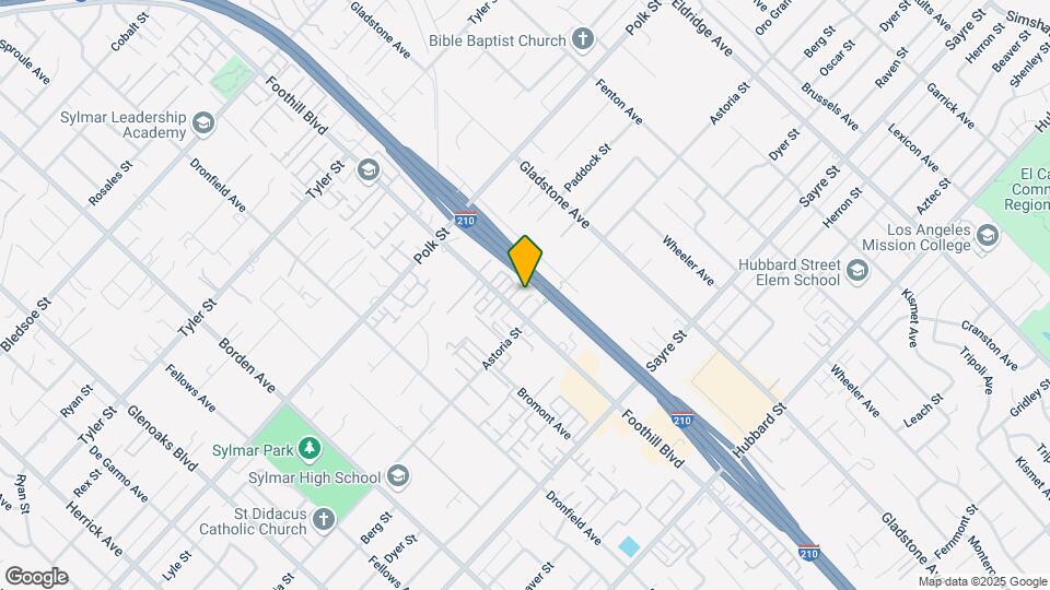 13969 Foothill Blvd Mapa y Detalles de la Ubicación