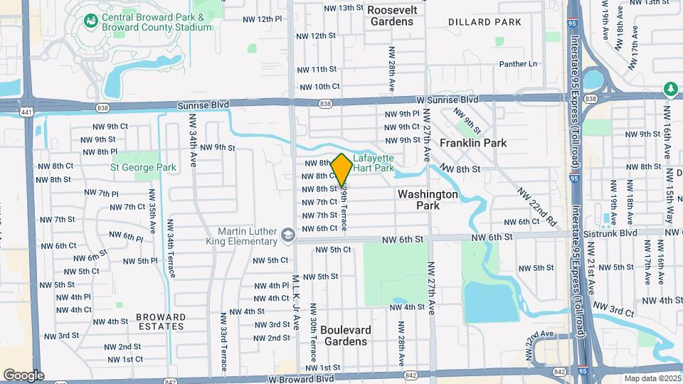 2900 NW 8th St Map and Location Details