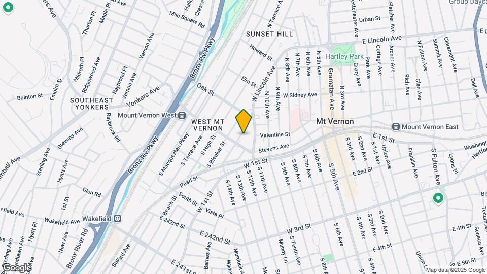 15 N Bond St Map and Location Details