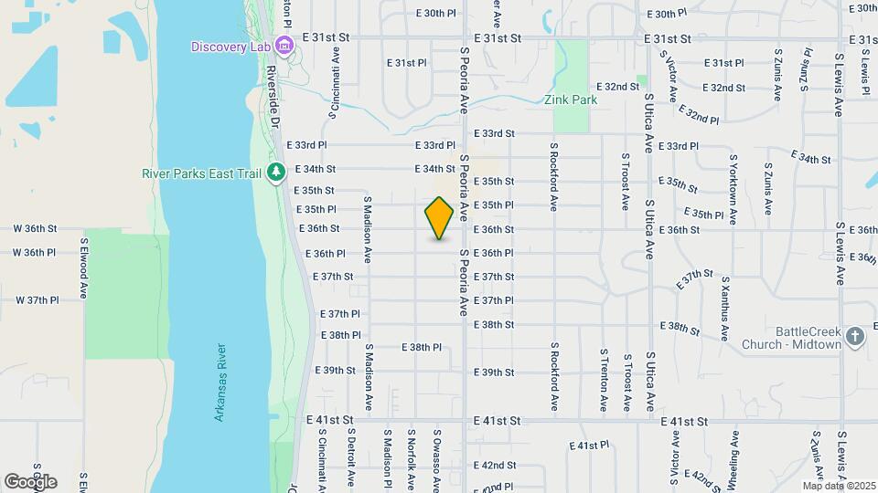 1127 E 36th Pl Map and Location Details