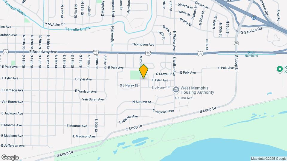 2505 E Tyler Ave Map and Location Details