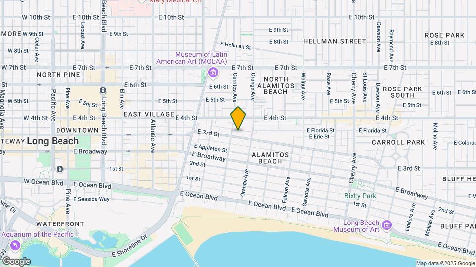 1121 E 3rd St Mapa y Detalles de la Ubicación