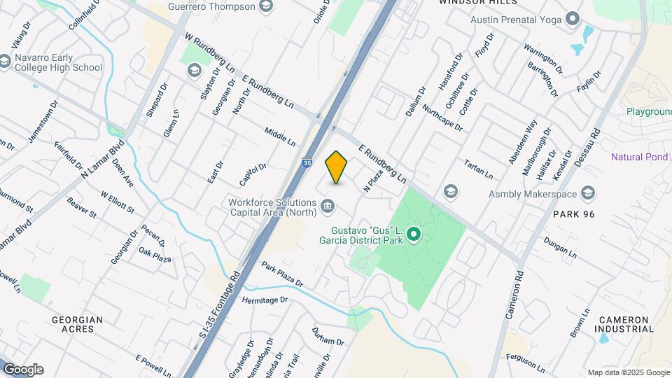 9200 N Plaza Mapa y Detalles de la Ubicación
