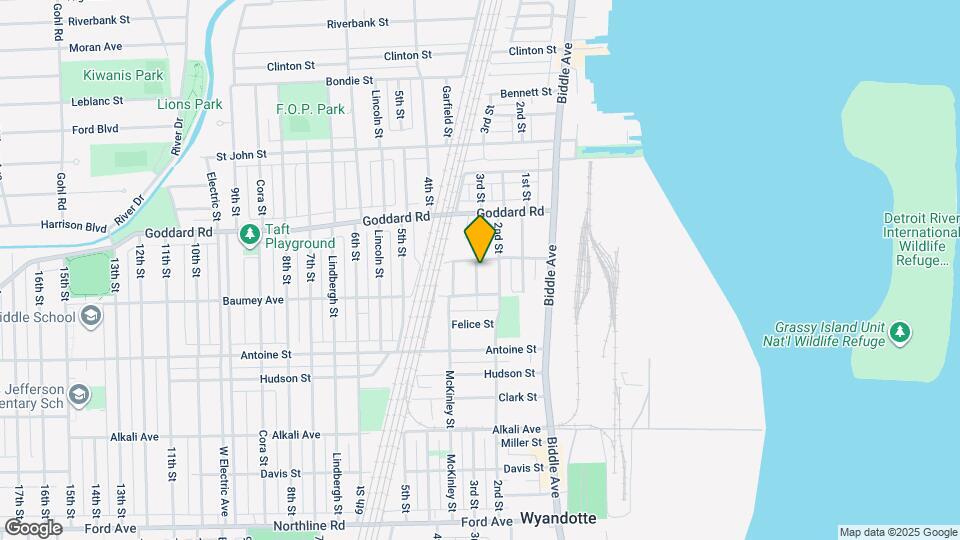 1117 3rd St Map and Location Details