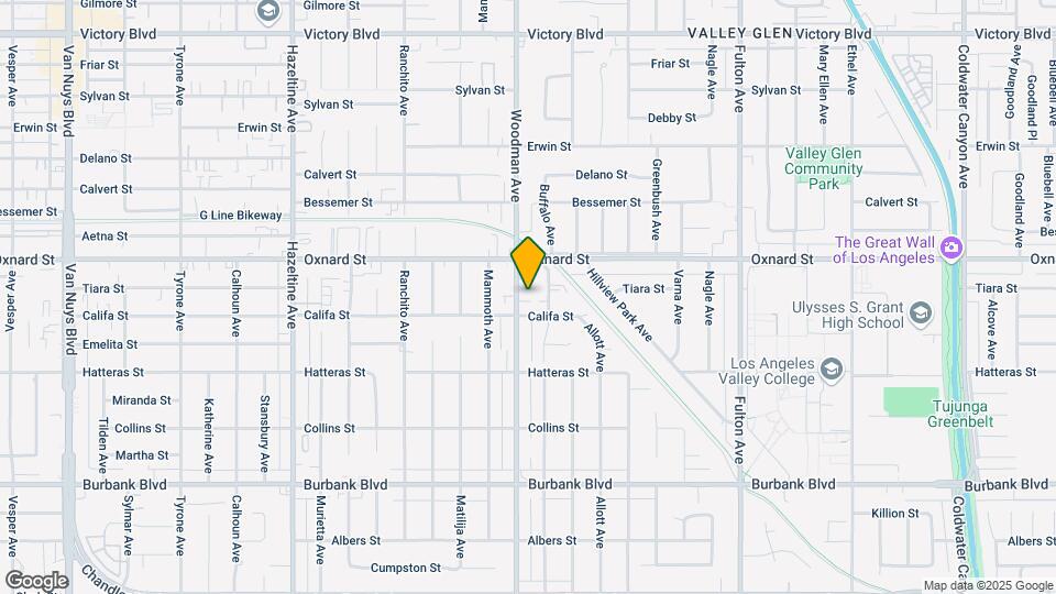 5922 Woodman Ave Map and Location Details