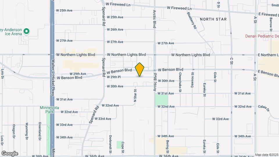 900 W 29th Pl Map and Location Details