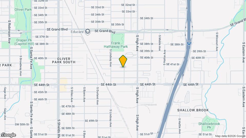 745 SE 42nd St Map and Location Details